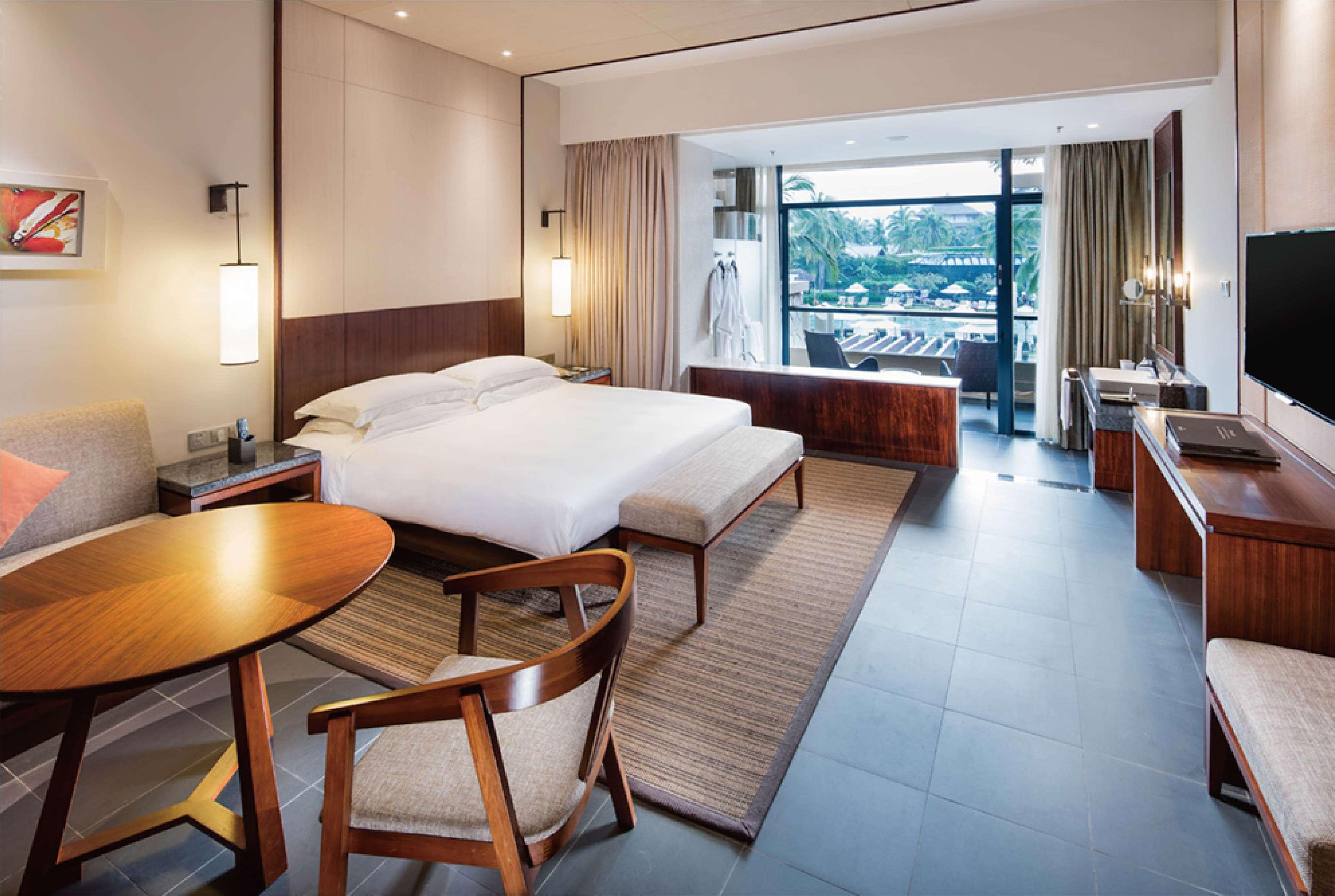 Hilton Sanya Yalong Bay Resort & Spa Exterior foto